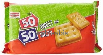 Britania 50 50 Sweet and salty